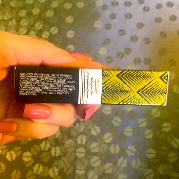 Kismet Polished Lip Plumping Gloss - Picture 4 of 4